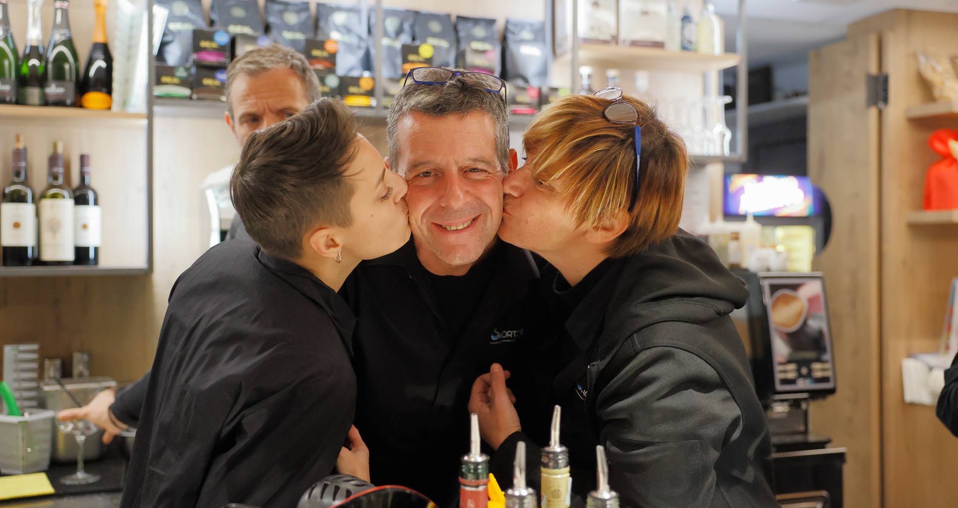 shorts-cafè-bar-aperitivi-pranzi-cocktails-colazioni-pasticceria-tavernerio-07