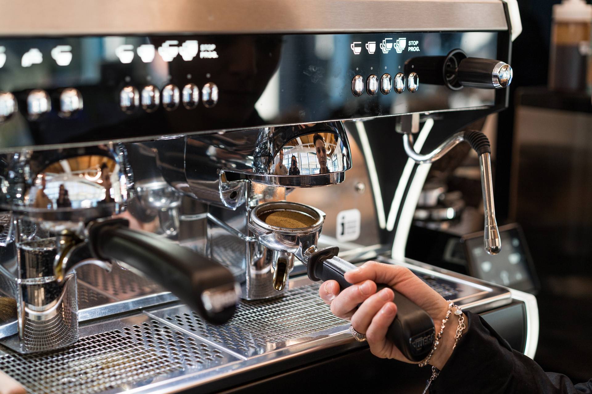 shorts cafè-tavernerio-colazioni-caffetteria-aperitivi-pranzi (14)